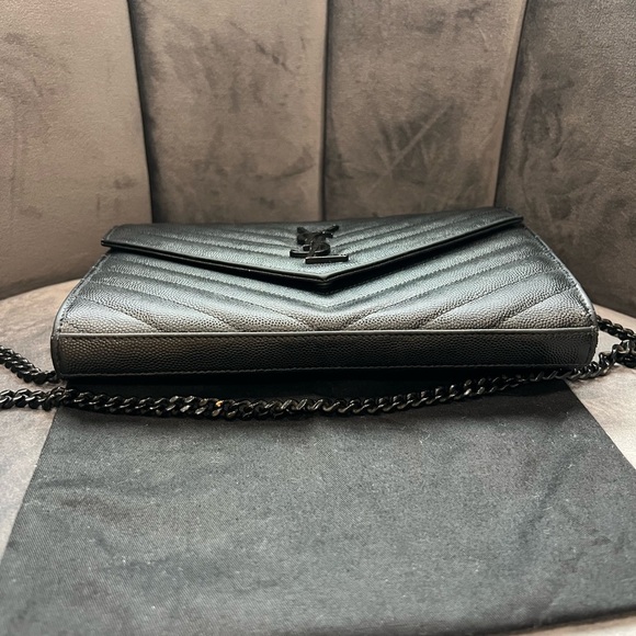 Sold- Yves Saint Laurent Cassandre envelope flap crossbody - Picture 6 of 10